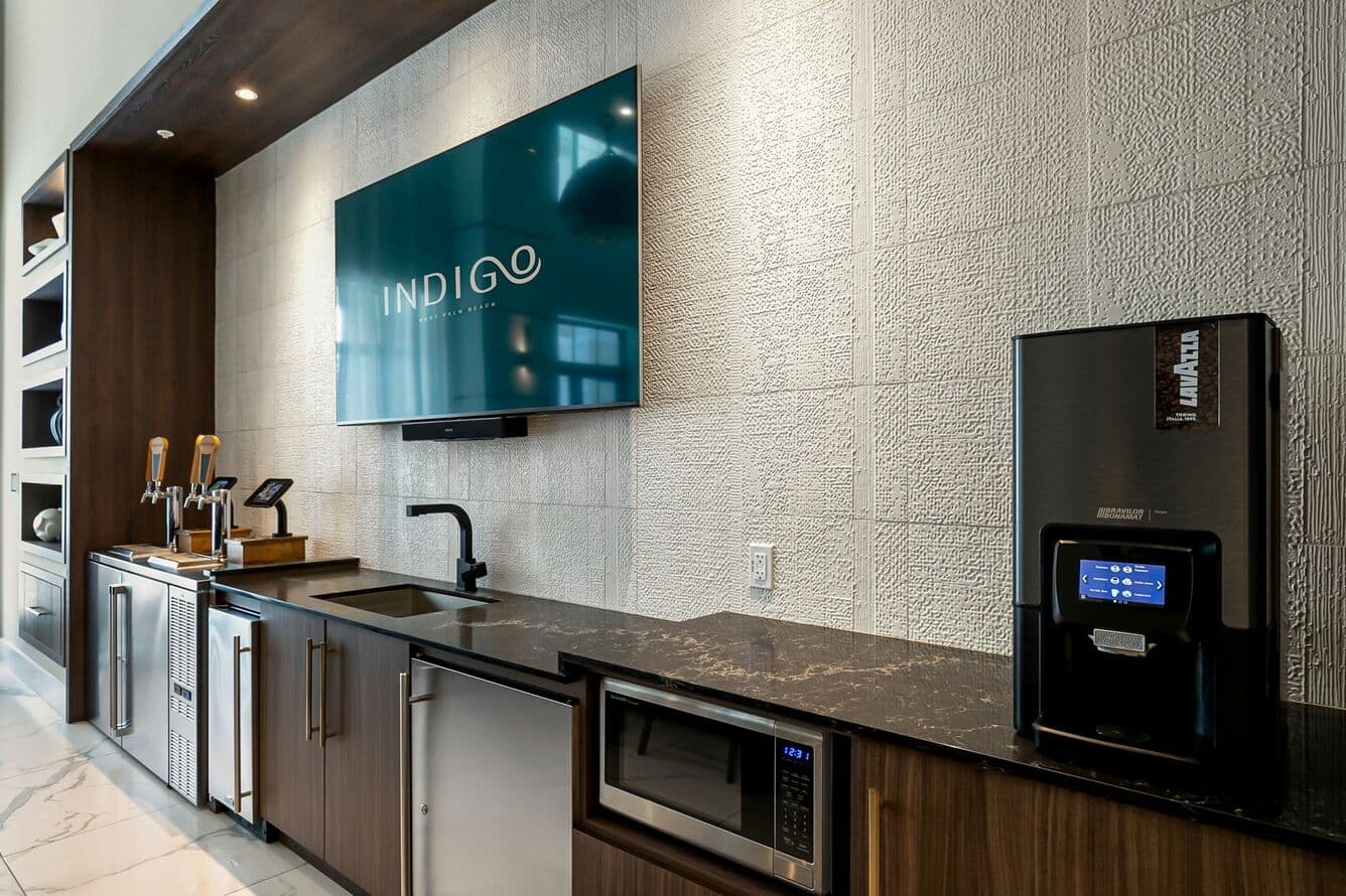 Indigo West Palm Beach — photo 6 of 8